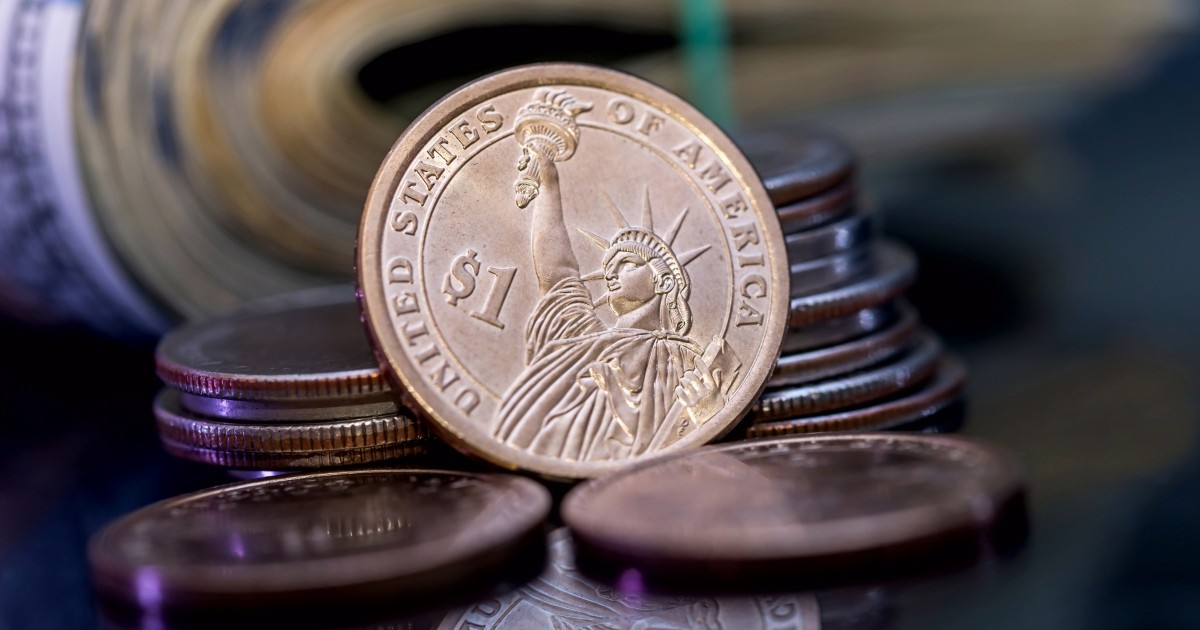 Collectible Silver Coins vs Silver Bullion: What to Choose?