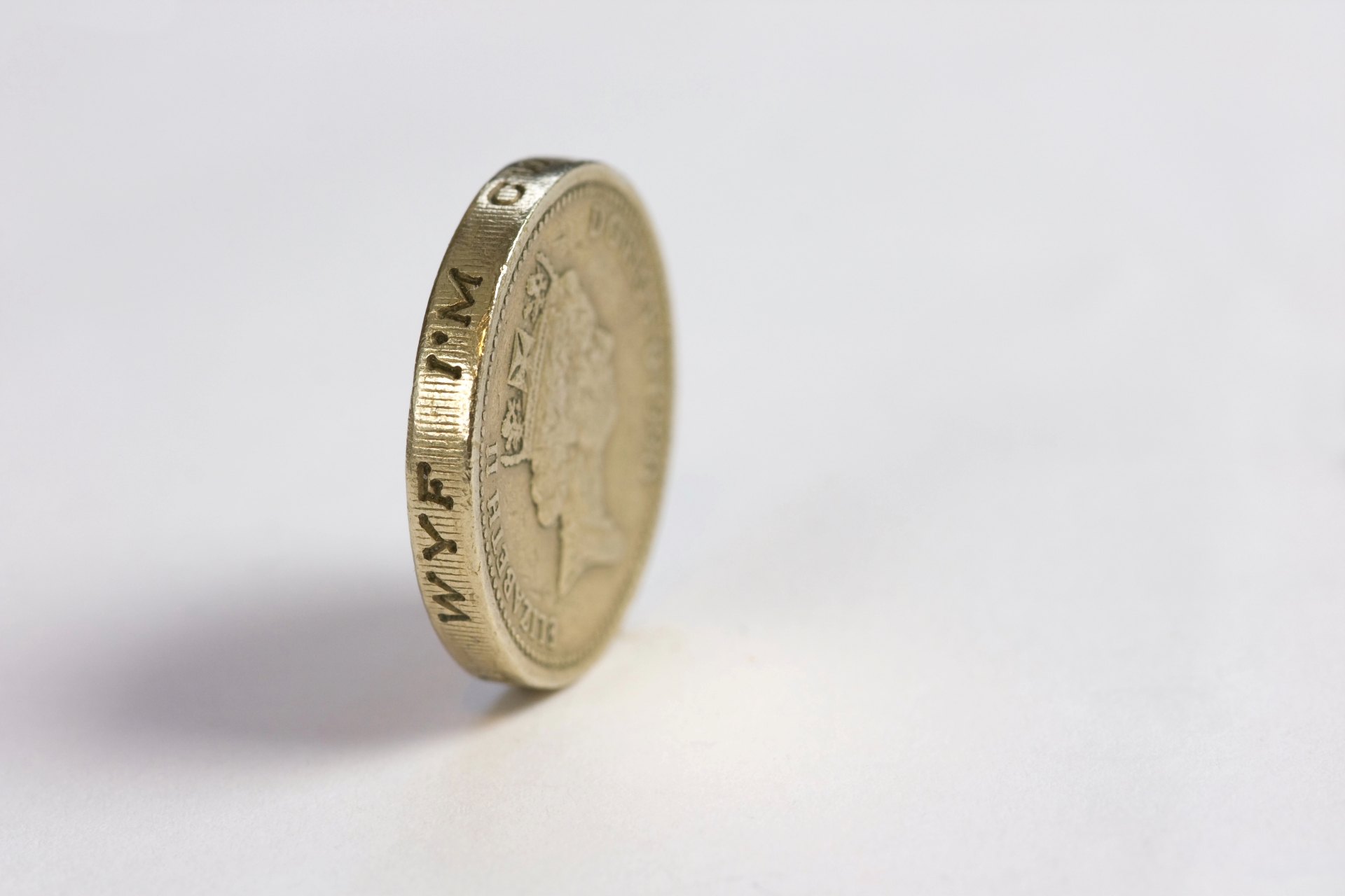 Mixed gold and silver American bullion coins, including 2008 Eagle editions, are ideal for collectors and investors.